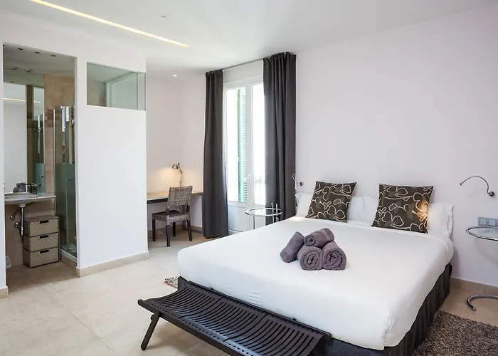 夸特普利梅拉公寓 公寓 *